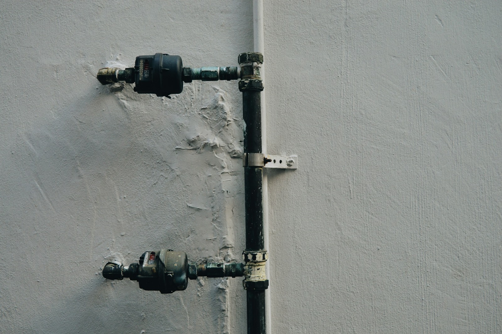 Energy Efficiency Tips for London Homes: Simple Heating & Cooling Optimisation by Pawel Szewczuk