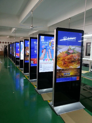 Digital Signage Player Setup Guide – From Unboxing to Live Display