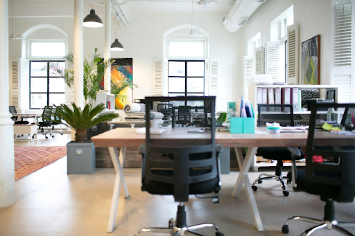 7 Expert Tips for Setting Up a Corporate Office in a Coworking Space