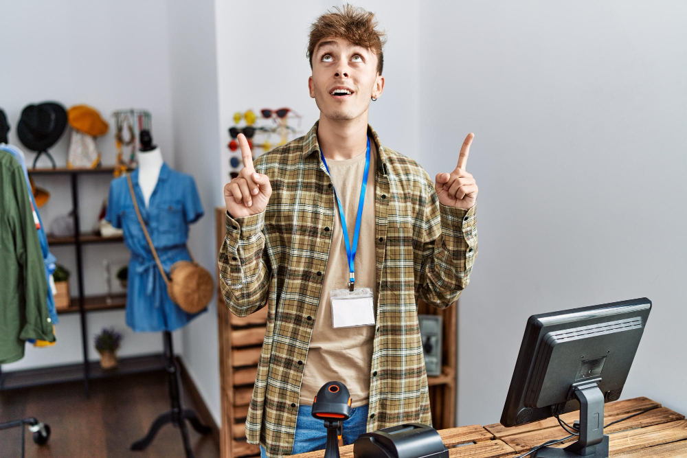 Why Forward-Thinking Brands Are Ditching Generic Booths for Custom Experiences