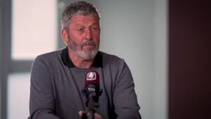 Andy Townsend: The Powerful Rise of a Football Leader and Media Voice ...