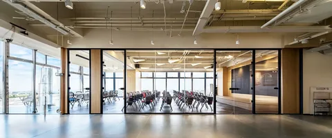 A Guide to Choosing the Right Glass Partition Walls for Your Business